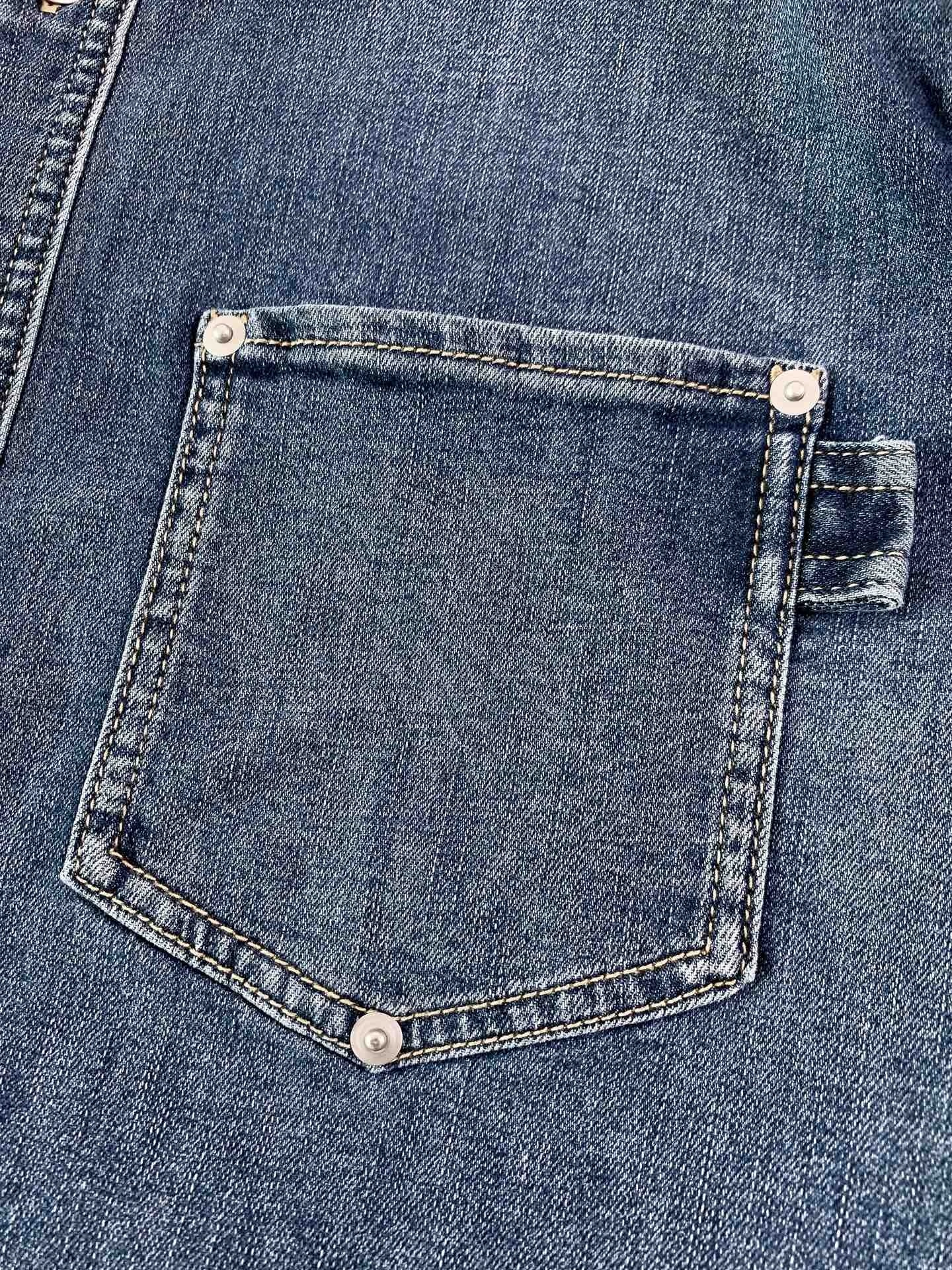 wg.luxury- V595t1 oversized item:D-F443J2327